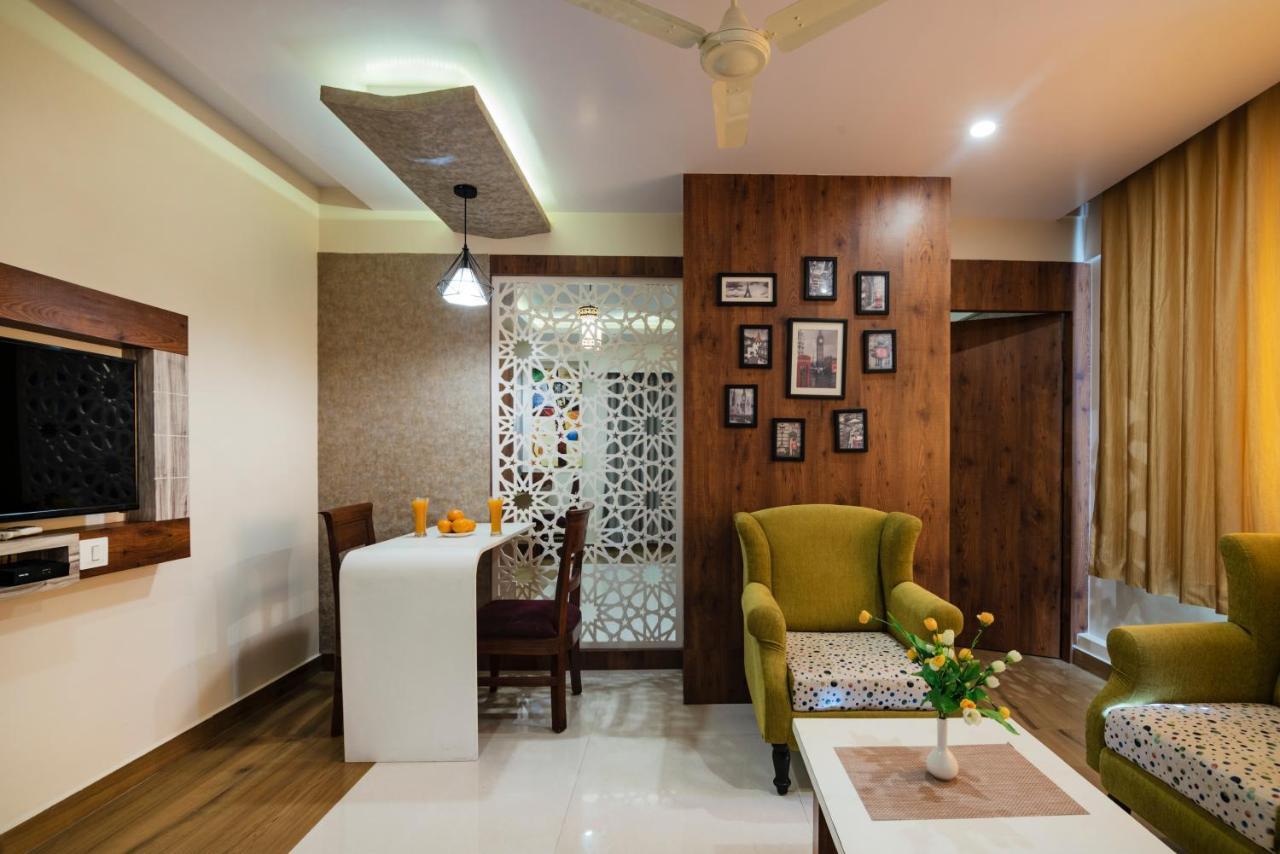 Hotel Monarch International Bangalore Bagian luar foto